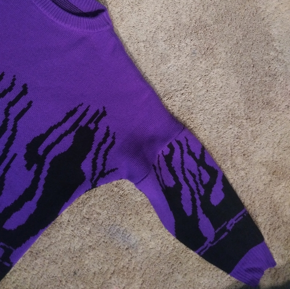 Lilibiachi Flame Knitted Sweater - Picture 4 of 5